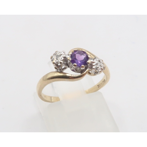 73 - A 9ct Amethyst & Diamond three stone ring. 

Weight: 1.9g Size: J