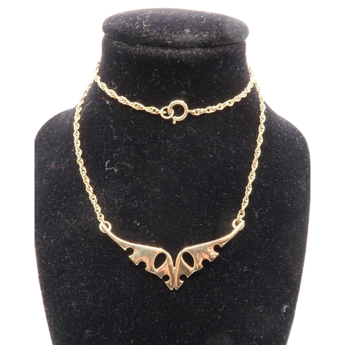 80 - A 9ct Gold 'Ola Gorie' Pendant with integral chain. Weight: Length: 20cm Weight: 4.8g