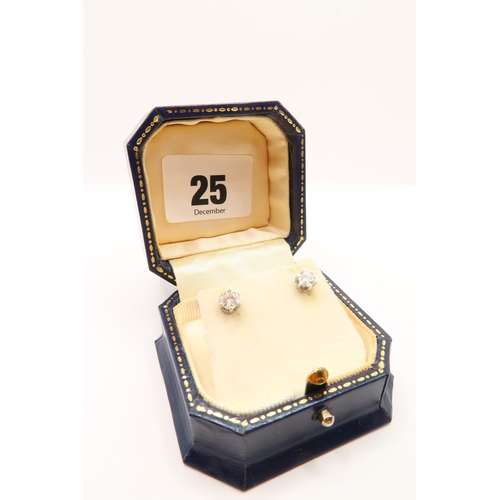 25 - A Pair of 18ct White Gold Well Matched Diamond Stud Ear Rings, approx. 0.40crts Each, Total approx. ... 