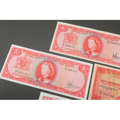 366 - A Group of Queen Elizabeth II British Issued Paper Currency from the Central Bank Of Trinidad And To... 