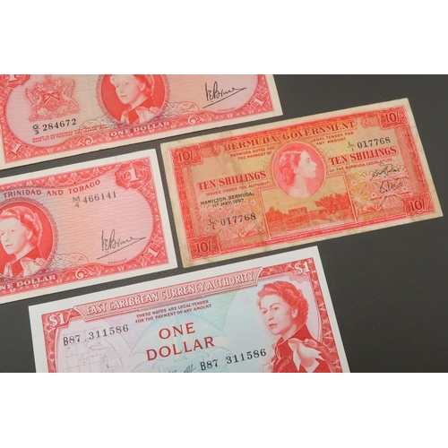 366 - A Group of Queen Elizabeth II British Issued Paper Currency from the Central Bank Of Trinidad And To... 