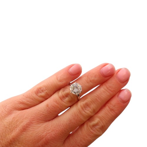 1 - A brilliant cut diamond solitaire ring. Estimated 2.77cts. Estimated E/F colour, VS2/SI1 clarity. Si... 