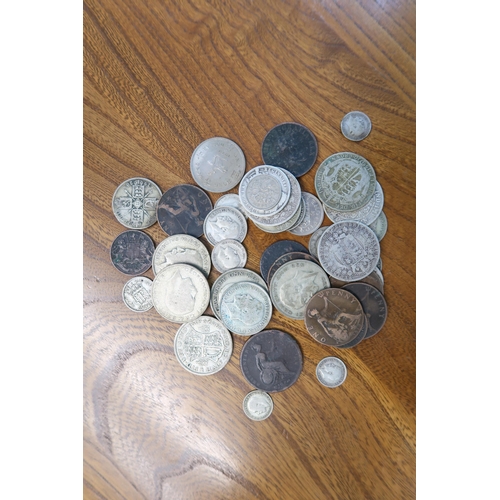 351 - A Selection of English Milled Coinage to include Half Crowns, Shillings and assorted.&nbsp;1920 And ... 