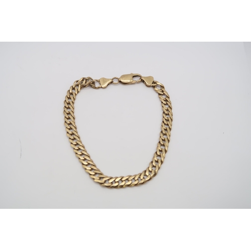  A curb link bracelet stamped 375. Weight 13.36 grams&nbsp;