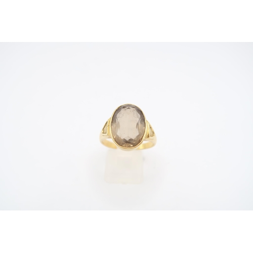  An 18ct Bezel Set Smokey Quartz Ring&nbsp;Weight: 9.95g Size: U