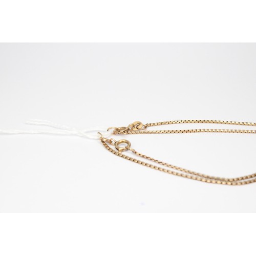 46 - Two box link chains. Test 9ct. Weight 5.47 gramsThe lengths are 380mm 410mm