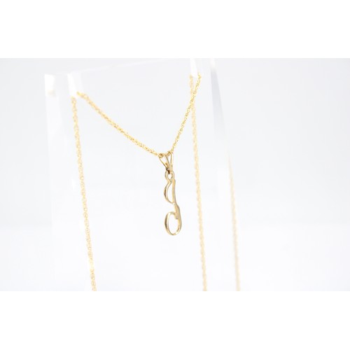 83 - A 9ct 'J' Necklace on a Spiga ChainWeight: 1.9g Length: 40cm