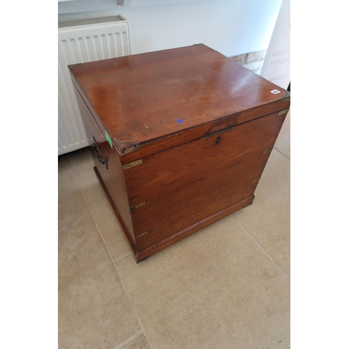  A mahogany and brassbound silver chest - Width 60cm x Height 65cm x Depth 24cm - Locked with no key,... 