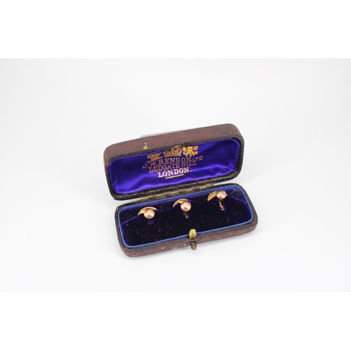  A Cased Set of Three 9ct Dress Studs.&nbsp;Weight: 1.66g