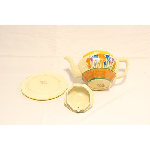  A Circa 1930/40's Clarice Cliff Bizarre 'Crocus' pattern teapot & Plate hand-painted with sprays... 