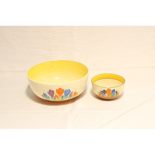  A Circa 1930/40's Pair of Clarice Cliff 'Crocus' Pattern Bowls, hand-painted with sprays of crocus f... 