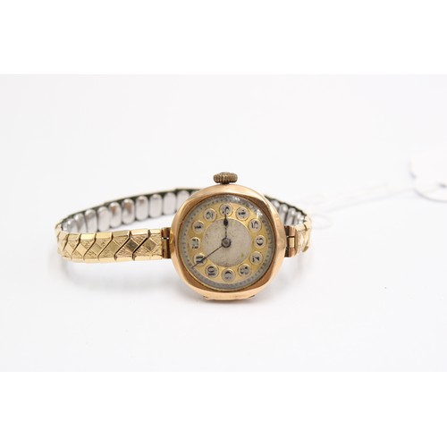  An Unsigned Ladies 1930's 9ct Cased Watch Gross Weight: 20.54g