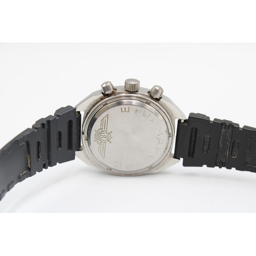234 - A Vintage Poljot Chronograph Sturmanski Watch Made in Russia (Working)
