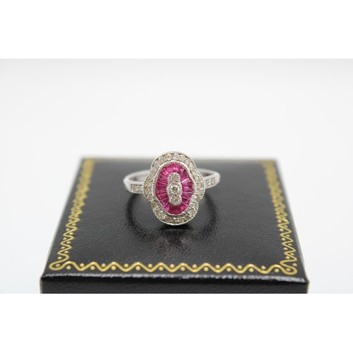 21 - An 18ct White Gold Art Deco Style Ruby and Diamond Ring with Diamond Shoulders,&nbsp;The Rubies and ... 