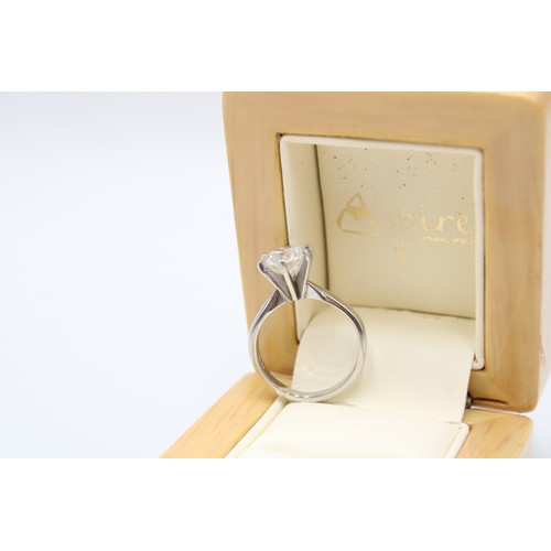  A Platinum 2.01ct Diamond Solitaire, Cert Stating E, SI2. single round brilliant cut diamond in a Ti... 