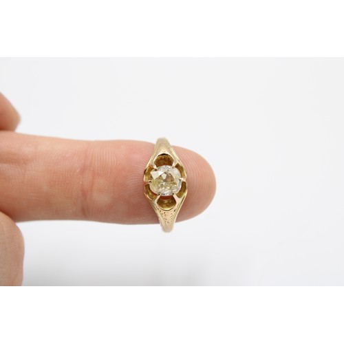  An 18ct Tested Late 19th, Early 20th Century 0.70ct Old Cut Diamond Ring. Central 'Buttercup' Styled... 