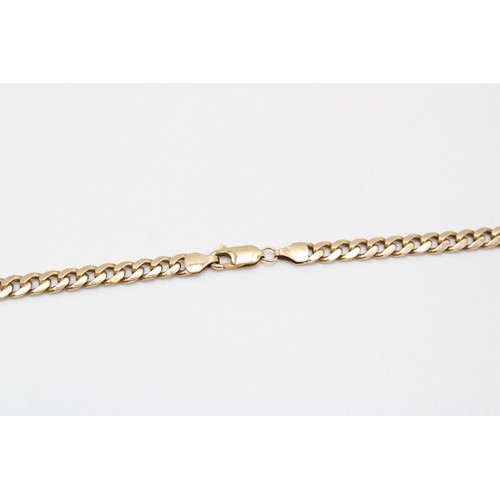  A 9ct Flat Link Curb Chain&nbsp;Length: 44cm Weight: 22.63cm&nbsp;