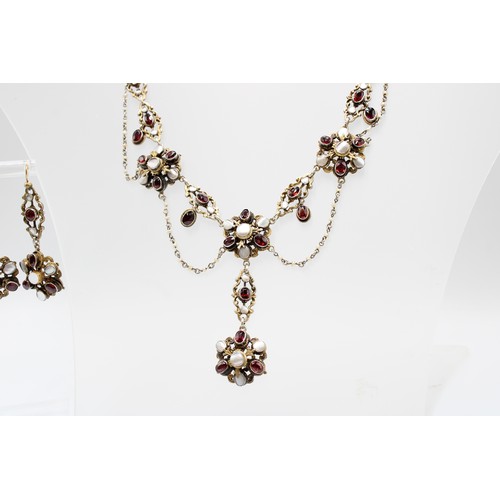 39 - An Austro-Hungarian Garnet and Mother of Pearl Necklace Circa 1880 of Festoon Design, Set in Silver ... 