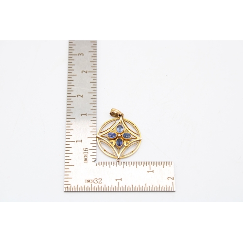 18 - An Unmarked 9ct Tested Edwardian Art Deco Geometric Sapphire Pendant 2.2cm x 2.8cm.Weight: 2.42g&nbs... 