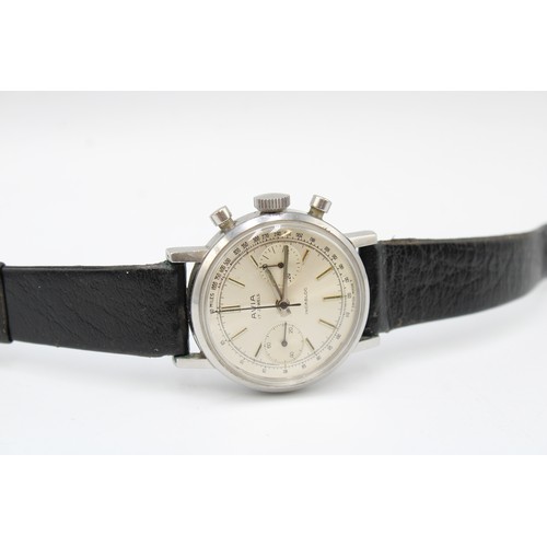 260 - A 1960's Avia, Reference 15017 Stainless Steel Chronograph. 41mm. Featuring a Landeron Cal 149 Movem... 