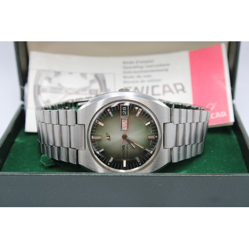  A 1970'S Enicar Automatic Day-Date, Reference&nbsp;167-01-35. Featuring a stainless steel case &... 