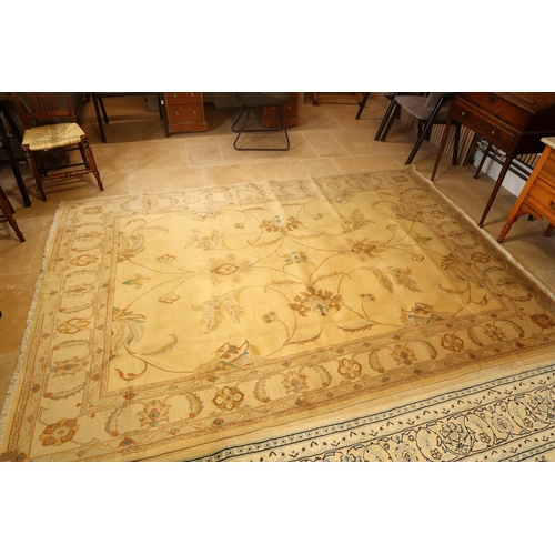 Lot 611       