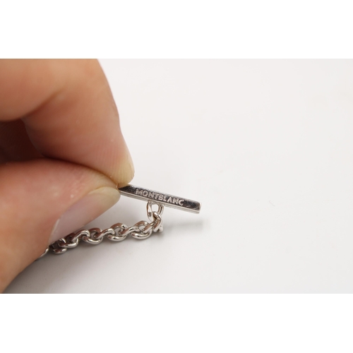 3 - A Quality Mont Blanc 18ct White Gold and Diamond Necklace, Diamonds are a very Good Colour and Clari... 