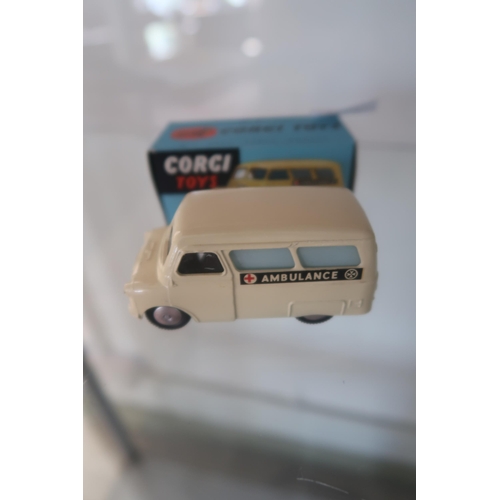 477 - A Corgi Toys 412 Bedford CA Utilecon Ambulance in excellent original condition with its original box