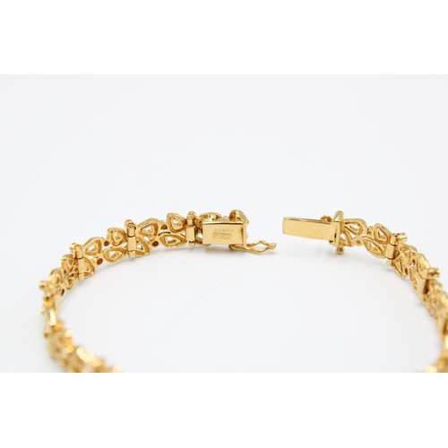  A 9ct gold bracelet, D Shackman & Sons, Chesham, Buckinghamshire, assayed London, 1974, the link... 