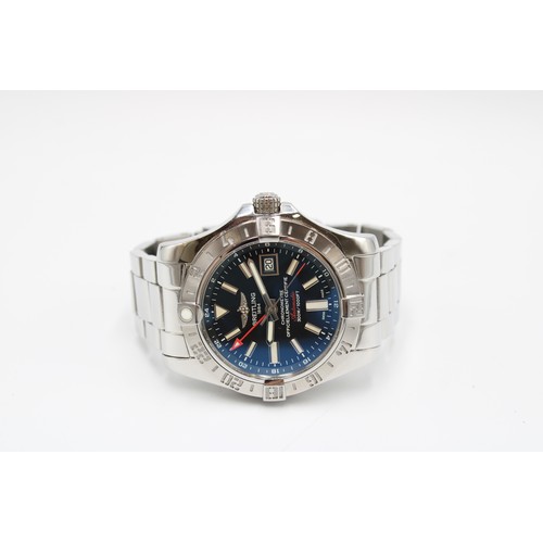 253A - A Breitling Avenger Ⅱ GMT A32390 S. Steel 45mm AutomaticCondition: Signs of wear, in fully working o... 