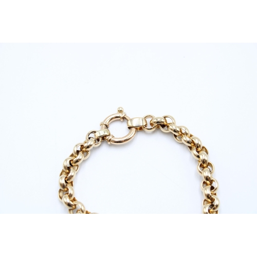 A 9ct Gold Belcher Link Bracelet&nbsp;Weight: 11.22g Size: 20cm&nbsp;