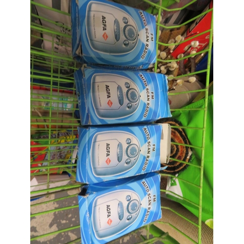 29 - 4 Auto scan radios