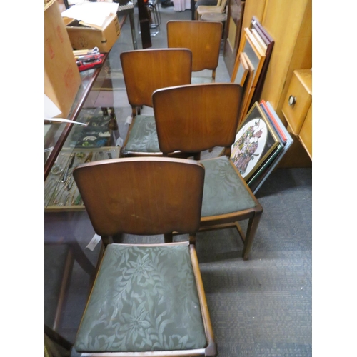 435 - 4 Chairs