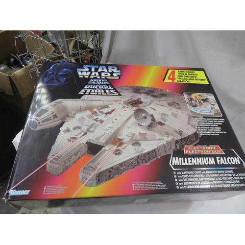 132 - Star Wars Millennium Falcon