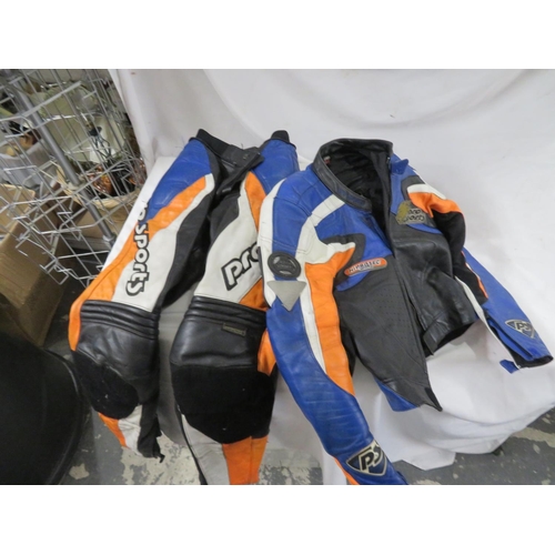 135 - Pro Sports motorbike suit