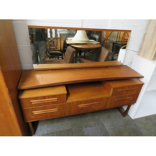 433 - Albro Mid Century dressing table