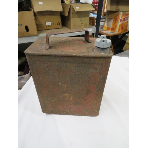 174 - Vintage oil can