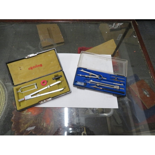 673 - 2 Boxed drawing sets