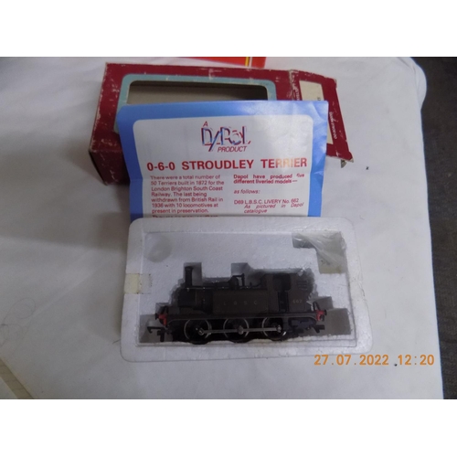 22 - Dapol Model Railways Ltd 00 scale 0-6-0 Terrier L.B.S.C livery