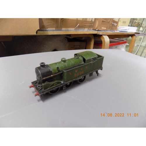 174 - Hornby Dublo 3 rail EDL7 LNER 0-6-2 N2 tank 9596 as found