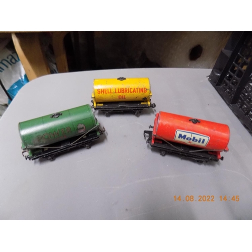 202 - 3 x Hornby Dublo tankers Power Ethyl, Mobil and Shell