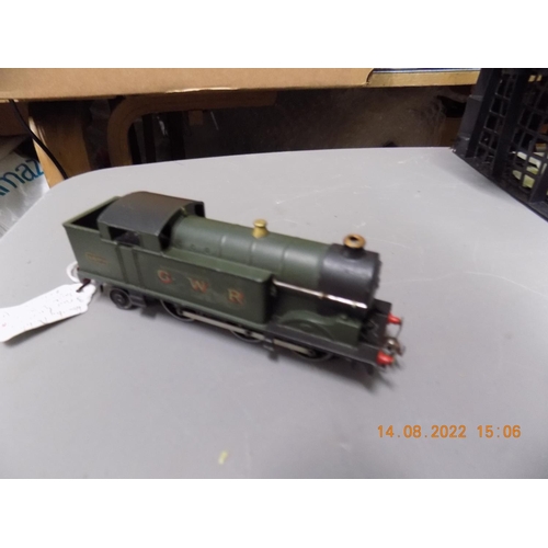 209 - Hornby Dublo 3 rail GWR 0-6-2 engine 6699