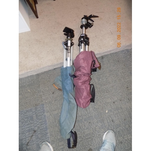 89 - 2 Camera Tripods