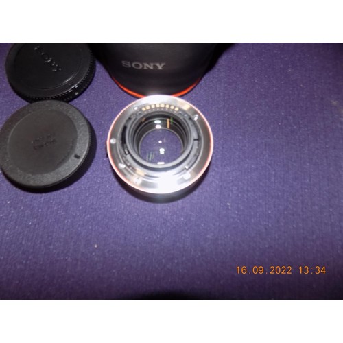 328 - Sigma 30mm 1:1.4 DC Lens - Sony A Mount, with Carry Case and Protective Lens Filter