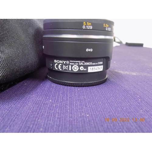 333 - Sony DT 2.8 30mm Macro SAN Lens - Sony A Mount, with Carry Case