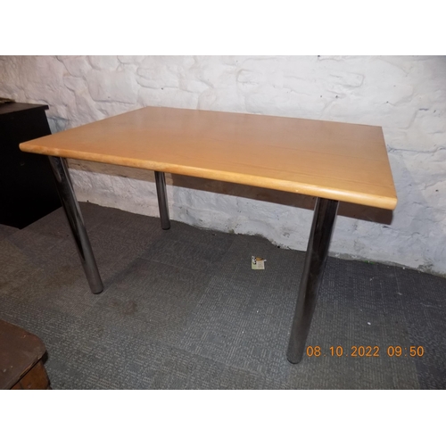 261 - Modern Table