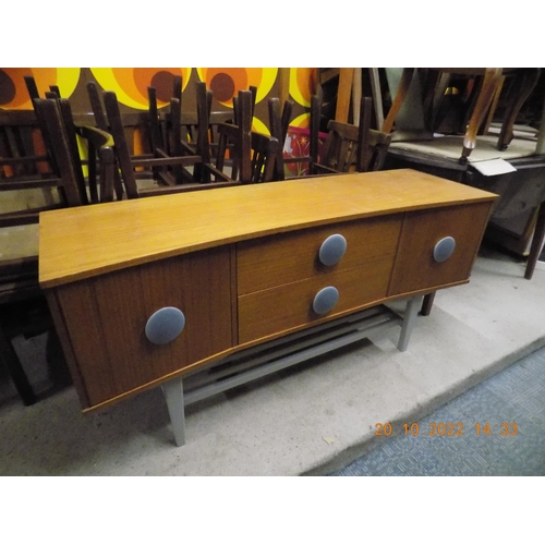 292 - Mid Century Sideboard/Dressing Table