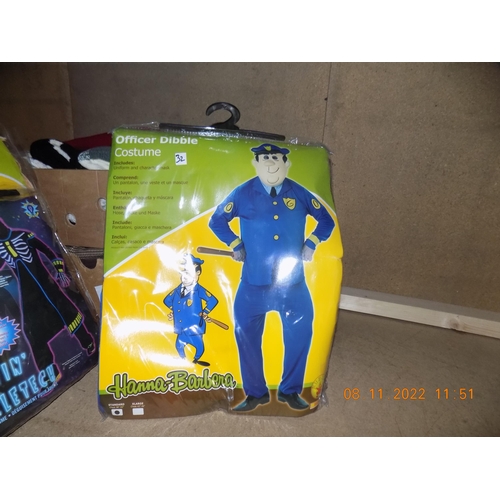 29 - Officer Dibble Deluxe Costume