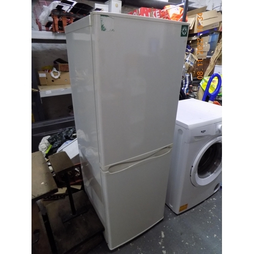 121 - Fridge Freezer w/o