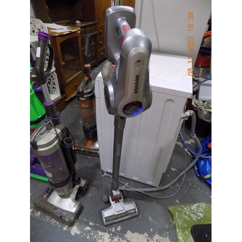 128 - Hoover Stick Vacuum